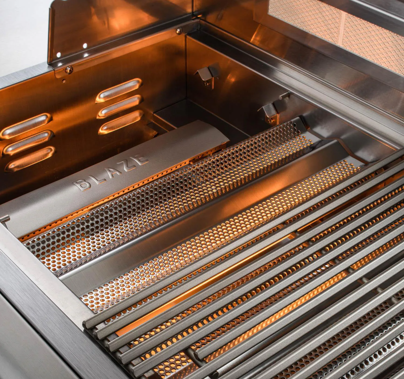 Blaze LTE 32-inch 4-Burner Gas Grill with Rear Infrared Burner