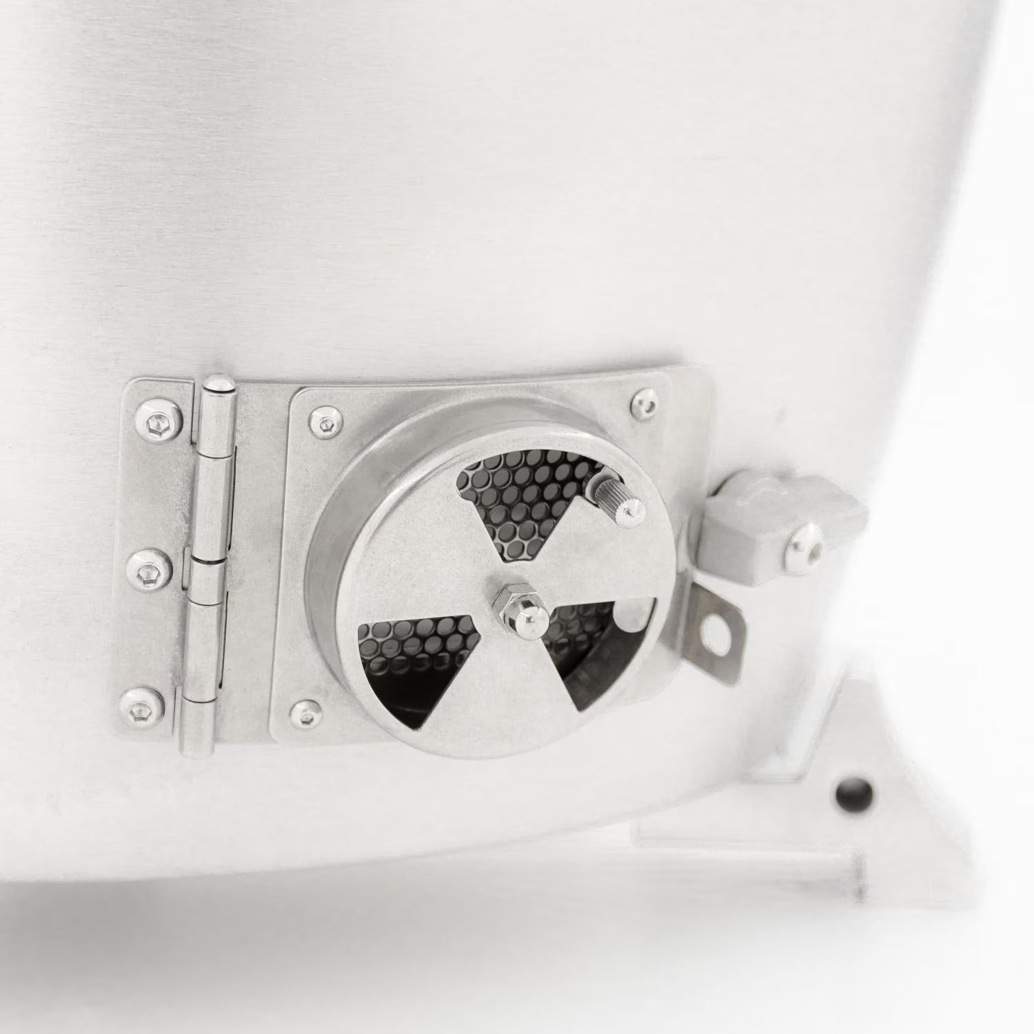 Blaze 20″ Cast Aluminum Kamado Grill